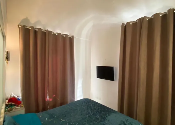 招待所 La Torre 卡塔尼亚